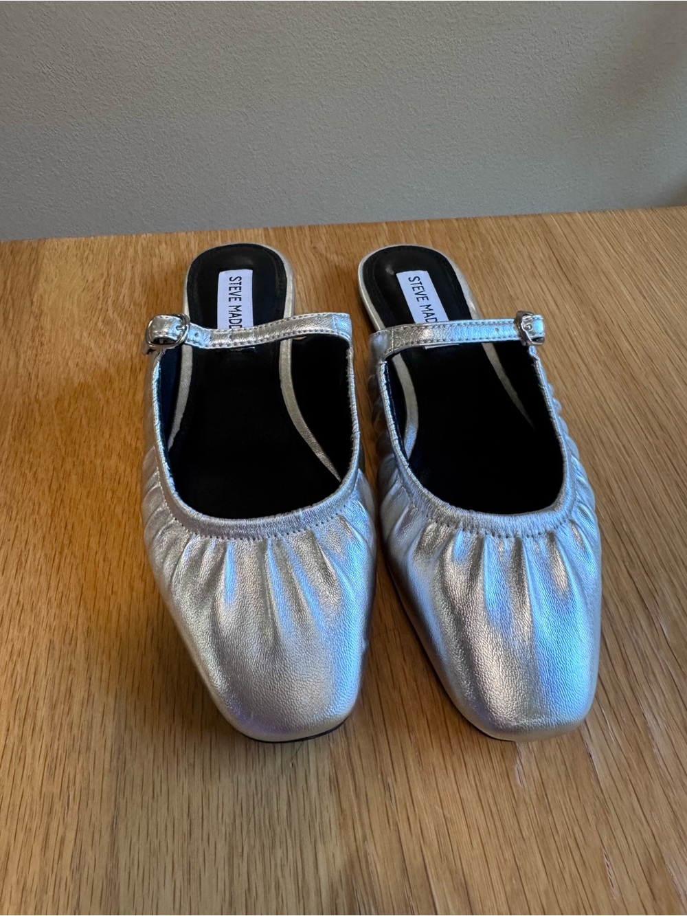 NWOT Steve Madden Gisele Metallic Silver Mary Jane - Picture 5 of 9